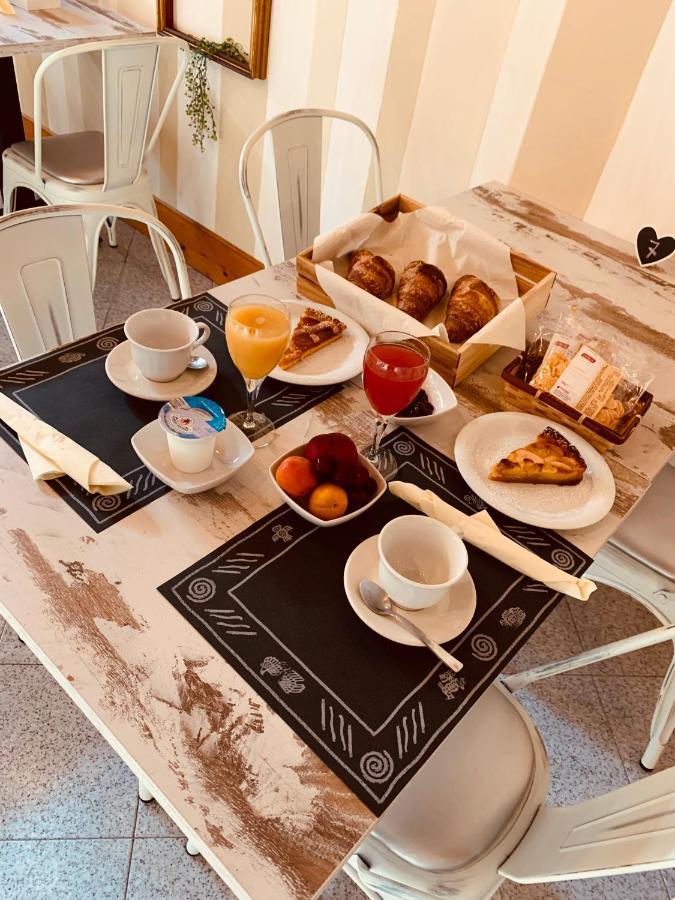 Hotel Nice فياريجيو المظهر الخارجي الصورة